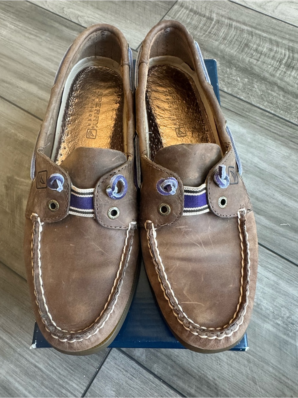 Sperry Brown Leather Classic Boat Shoes with Stripe Lace Detail - Picture 3 of 8